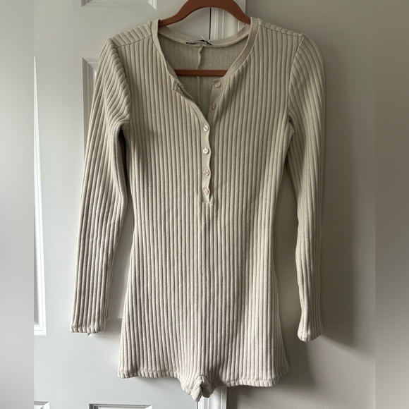 ZARA Ribbed Lounge Playsuit - Picture 4 of 11